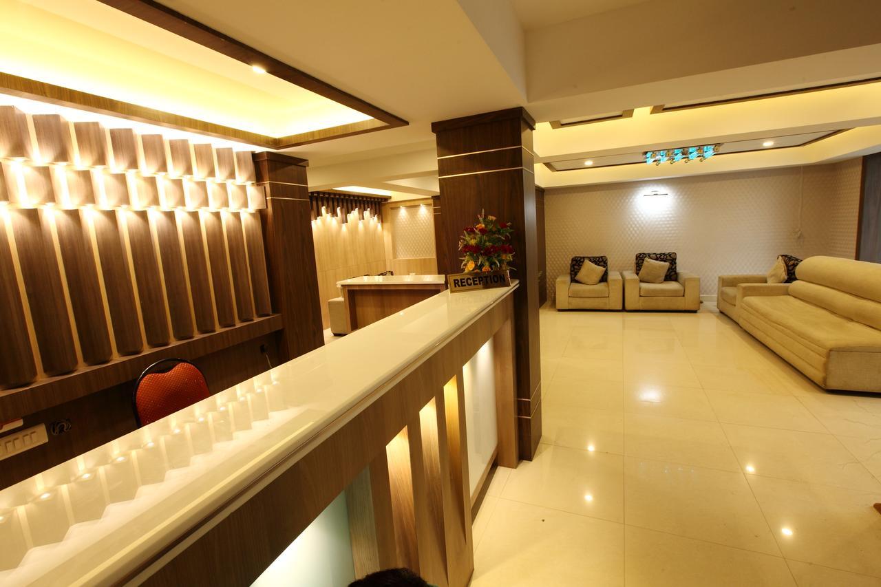 Prayana Hotels Kochi Zewnętrze zdjęcie